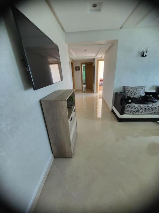 Rare Appartement De Vacances Tangier Bagian luar foto